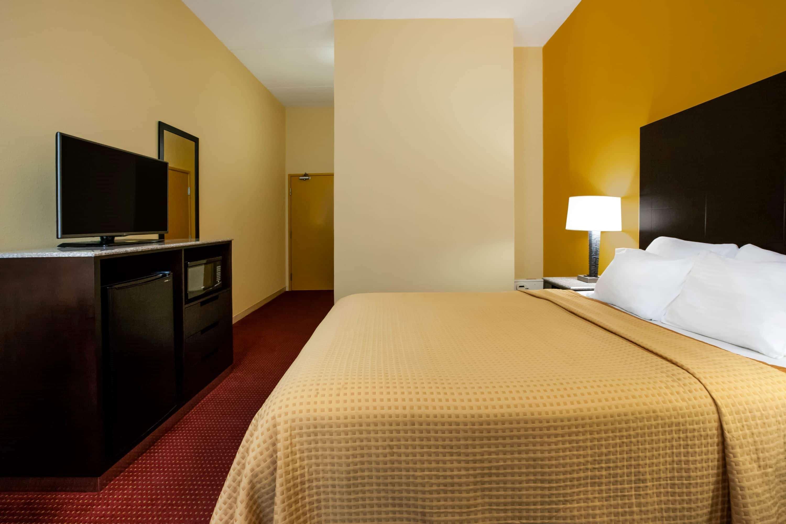 Days Inn By Wyndham Donegal Dış mekan fotoğraf